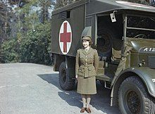 queen-elizabeth-ii-in-auxiliary-territorial-service-uniform-april-1945-1719145