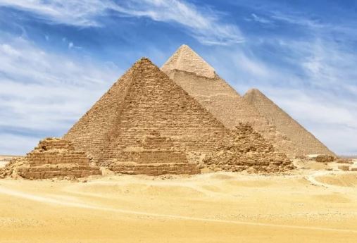 9 verbazingwekkende feiten over de Grote Piramide van Gizeh