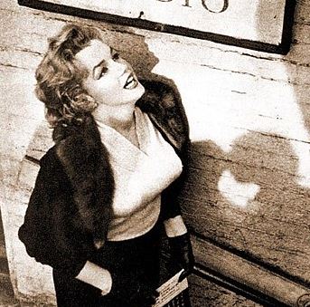 Marilyn Monroe: nascita, infanzia, film famosi, successi e morte