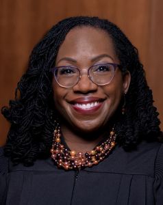 第一位黑人女最高法院法官