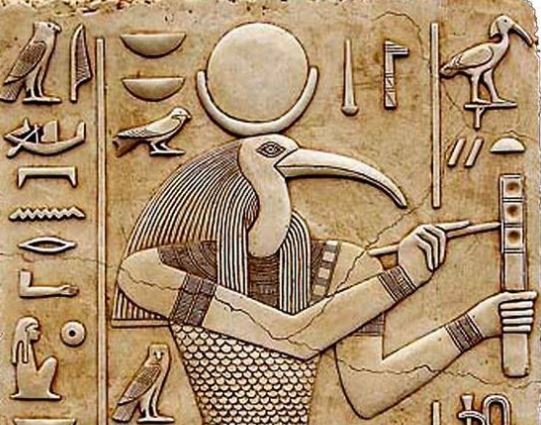 De Egyptische God Thoth: geboorte, symbolen en betekenis
