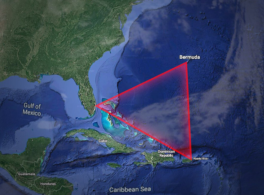 Бермудският триъгълник се простира от Маями, през Сан Хуан , Пуерто Рико до Бермудските острови.