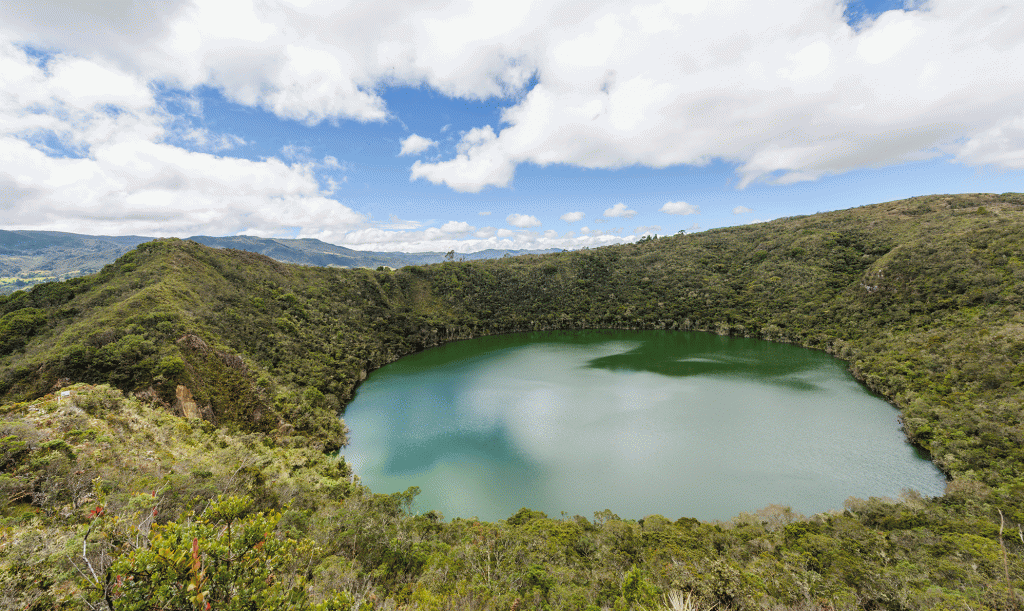 В езерото Гуатавита може да се съхраняват безброй златни предмети. Снимка; Shutterstock.