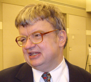 Kim Peek (a savant) was the inspiration for the movie Rain Man. Here he is in January 2007.