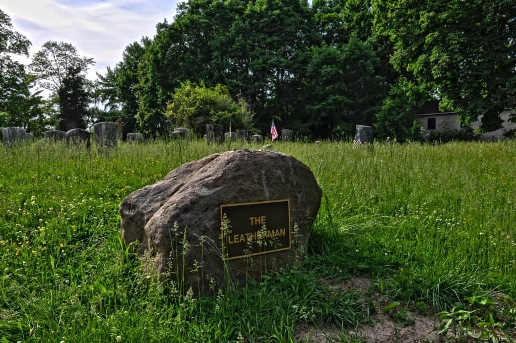 Grabstein des Tanner auf dem Sparta-Friedhof. Aufgenommen am 26. Mai 2014. Foto: Von Ɱ [CC0], über Wikimedia Commons